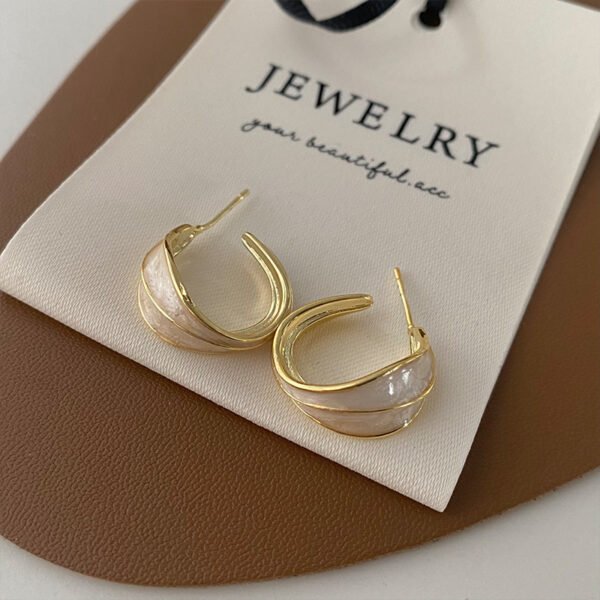 boucles d’oreilles  Rétro goutte à goutte émaillée ronde Simple sauvage pour femmes – Image 7